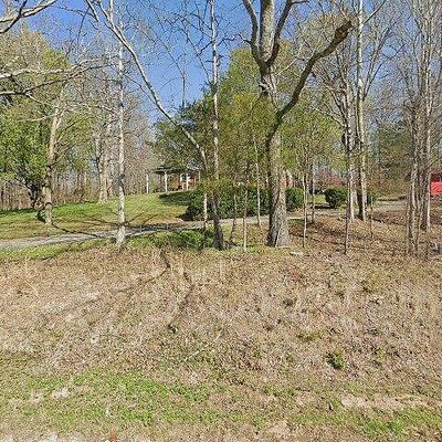 143 County Road 530, Etowah, TN 37331