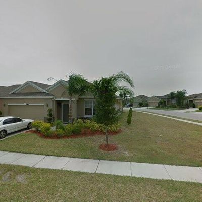 14352 Queenside St, Orlando, FL 32824