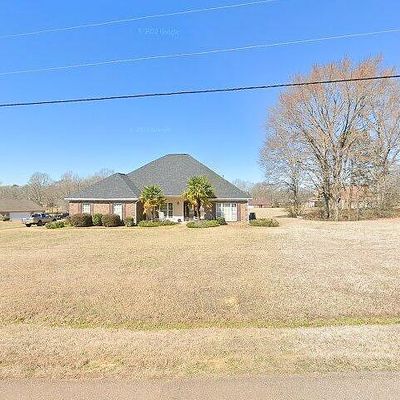 144 Inez Owens Dr, Byram, MS 39212