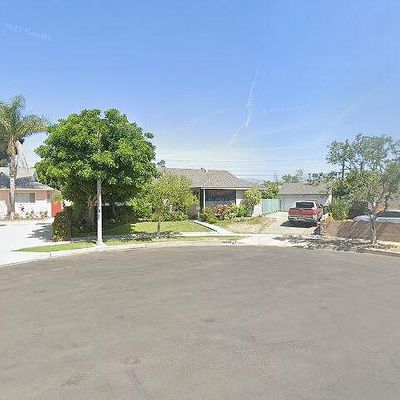 14405 Clymer St, Mission Hills, CA 91345