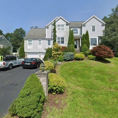 145 Stone Hill Dr, Rocky Hill, CT 06067