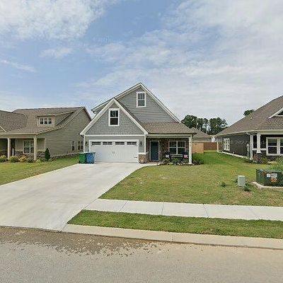 148 Country Cove Dr, Rossville, GA 30741