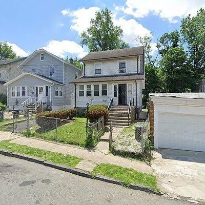 15 Herpers St, Irvington, NJ 07111