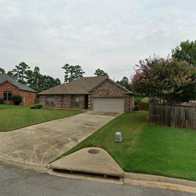 15 Harmony Ct, Maumelle, AR 72113