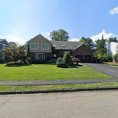 15 Woodside Ave, West Caldwell, NJ 07006