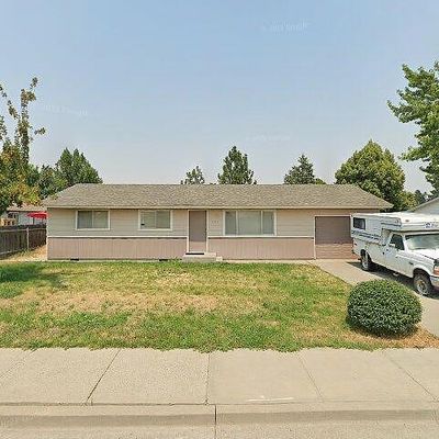 150 E 12 Th N, Mountain Home, ID 83647