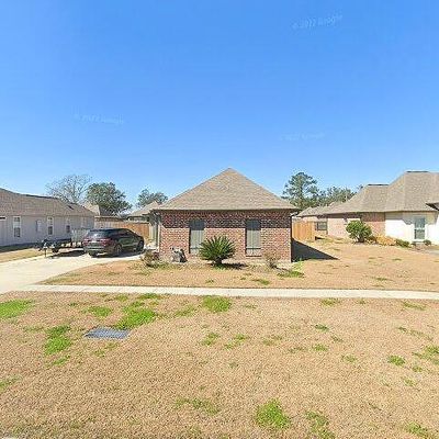 151 Crescent Estate Dr, Thibodaux, LA 70301