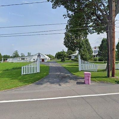 134 S Court St, Canastota, NY 13032