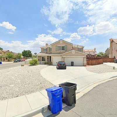 13477 Granite Peak Ln, Victorville, CA 92394