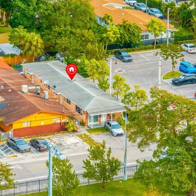 135 Se 5th St, Hallandale Beach, FL 33009