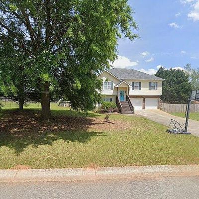 135 Shannons Pl, Comer, GA 30629