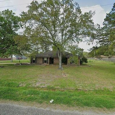 1354 Dogwood St, Bridge City, TX 77611