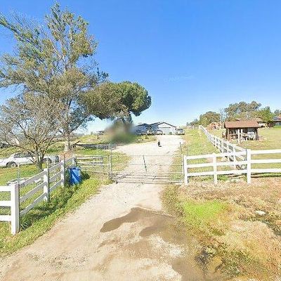 1375 Oakleaf Ln, Ramona, CA 92065