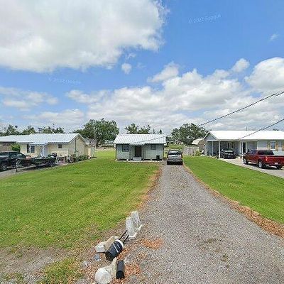 138 Armand St, Golden Meadow, LA 70357