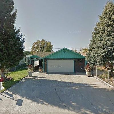 139 Ivy St Ne, Ephrata, WA 98823