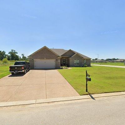 14 Haleys Cv, Jackson, TN 38305