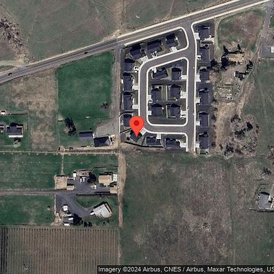 14 S 12 Th Street Loop, Selah, WA 98942