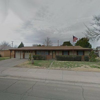 1403 W Bonita Dr, Roswell, NM 88203