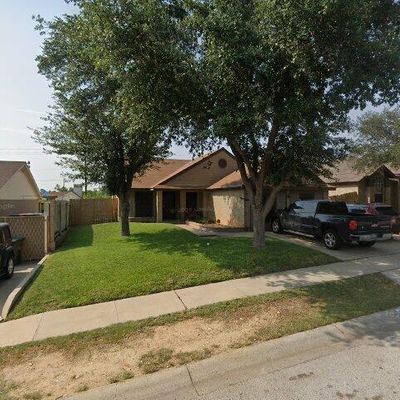 1408 Longhorn Dr, Laredo, TX 78045