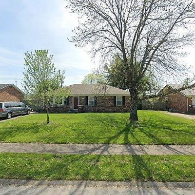 141 Oakmont Dr, Nicholasville, KY 40356