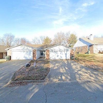 1647 N Saddlehorn Ave, Fayetteville, AR 72703