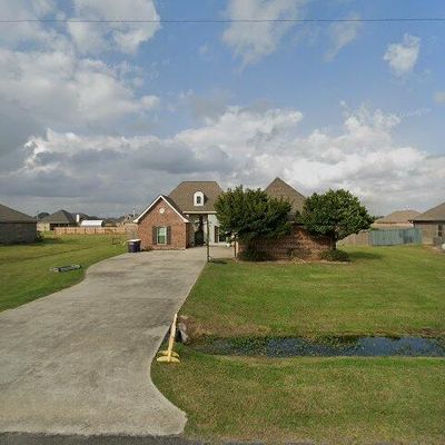 16500 Ja Elle Dr, Iowa, LA 70647