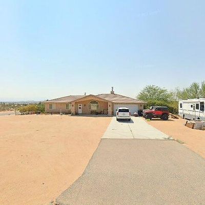 16616 Candlewood Rd, Apple Valley, CA 92307