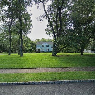 17 Barrington Rd, Belle Mead, NJ 08502