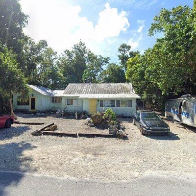 17 Tarpon Ave, Key Largo, FL 33037