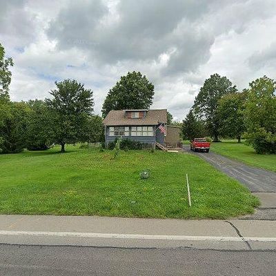 1707 Harlansburg Rd, New Castle, PA 16101