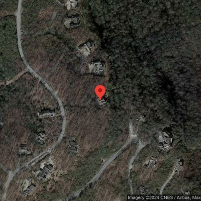 1734 Toxaway Dr, Lake Toxaway, NC 28747