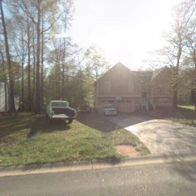 174 Deering Dr, Douglasville, GA 30134