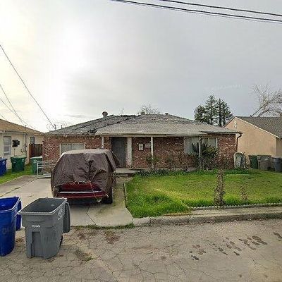 1742 Madera Ave, Dos Palos, CA 93620