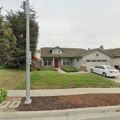 1764 Windsor St, Salinas, CA 93906