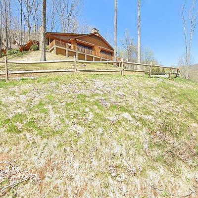 178 Ladderback Rdg, Waynesville, NC 28785