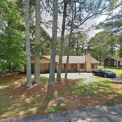 178 Hill Ln, Ellenwood, GA 30294