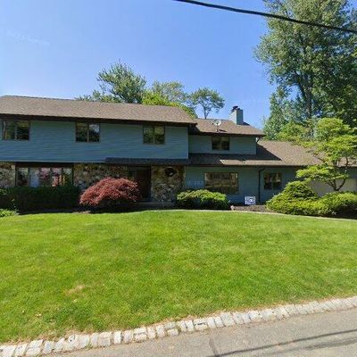 18 Gates Ave, Chatham, NJ 07928