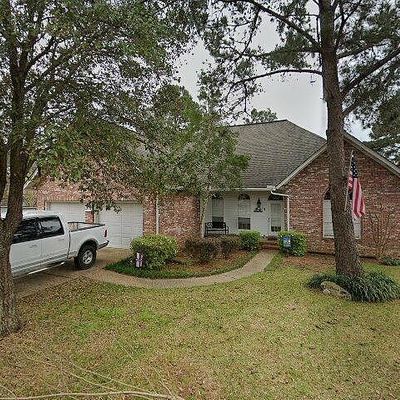 18 Stones Throw Dr, Hattiesburg, MS 39402