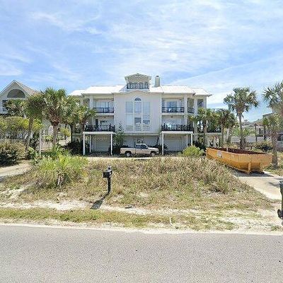 1807 Via De Luna Dr, Gulf Breeze, FL 32561