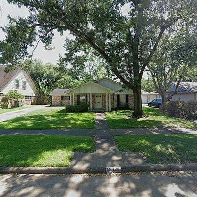 15423 Banff St, Houston, TX 77062