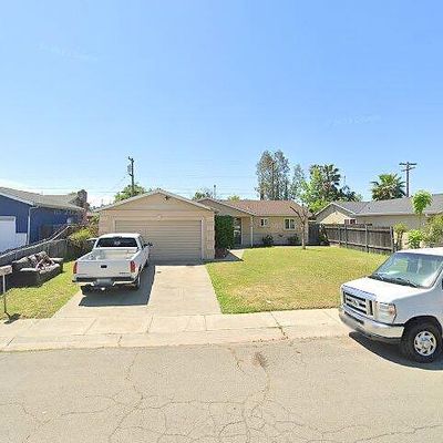 1550 Hickory Ln, Olivehurst, CA 95961