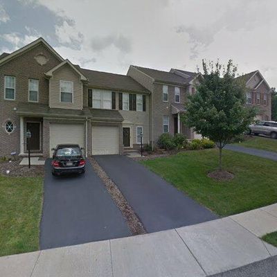 156 Southern Valley Ct, Mars, PA 16046