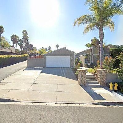 1562 San Luis Rey Ave, Vista, CA 92084