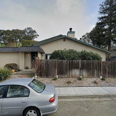 1577 London Cir, Benicia, CA 94510