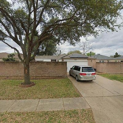 15826 Camino Del Sol Dr, Houston, TX 77083