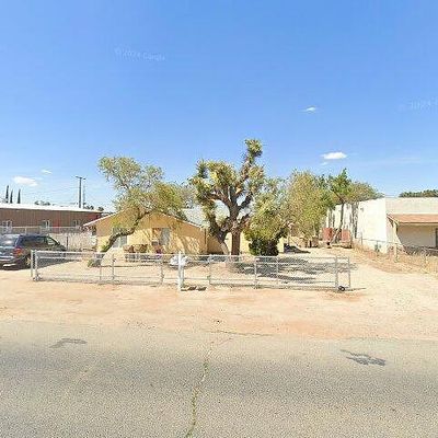 15990 Yucca St, Hesperia, CA 92345