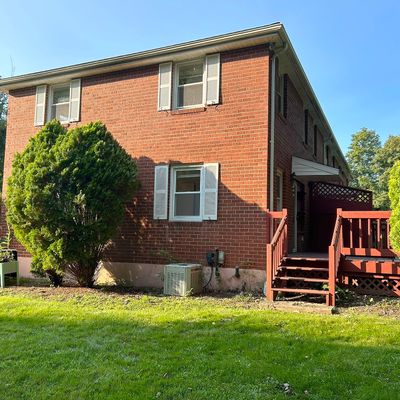 16 Mansfield Drive #16, North Branford, CT 06472