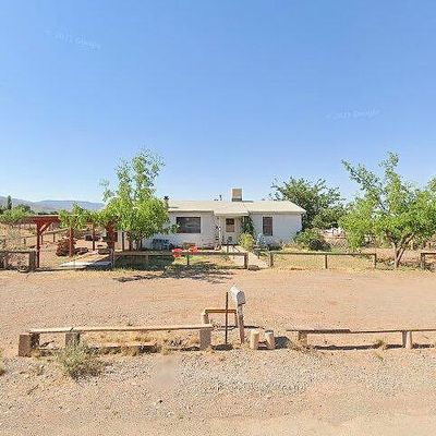 16 Toms Ln, La Luz, NM 88337