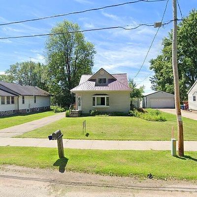 161 Picnic St, Tigerton, WI 54486