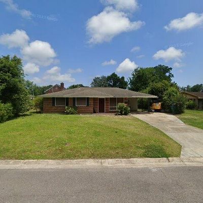 1610 Cahill Dr, Gulfport, MS 39507